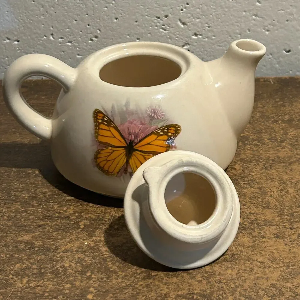 Ceramic Monarch Butterfly Teapot w Lid